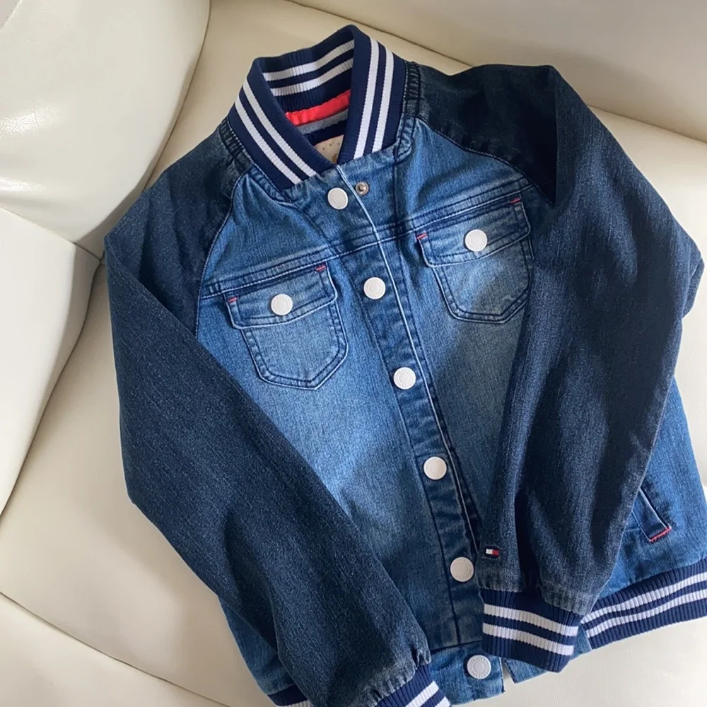 🆕 🎀 Tommy Hilfiger Girl’s Blue Jean Jacket